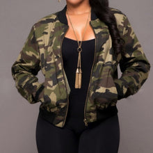 Load image into Gallery viewer, Camouflage Print Zipper CB Jacket
